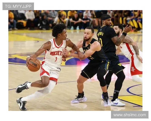 范弗里特谈火箭进攻效率超预期表达对球队现状的满意与惊喜